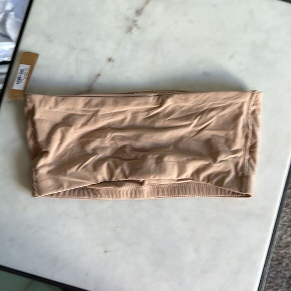 SKIMS bandeau size small - Picture 2 of 2